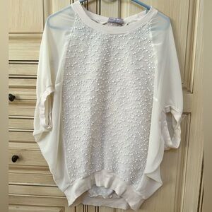 Romeo & Juliet Couture White Beaded Short Sleeve Batwing Top